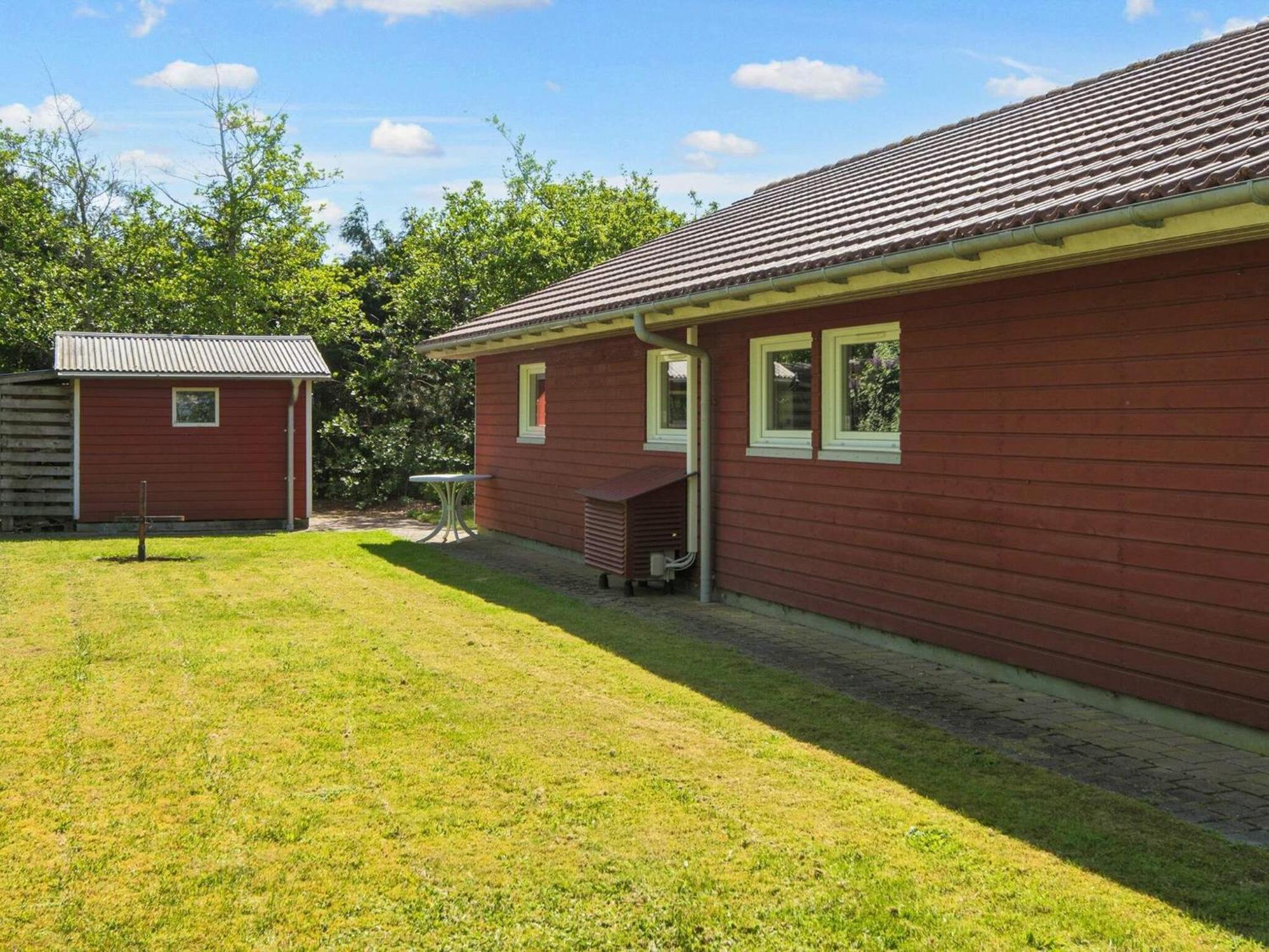 6 Person Holiday Home In Tarm Exterior foto